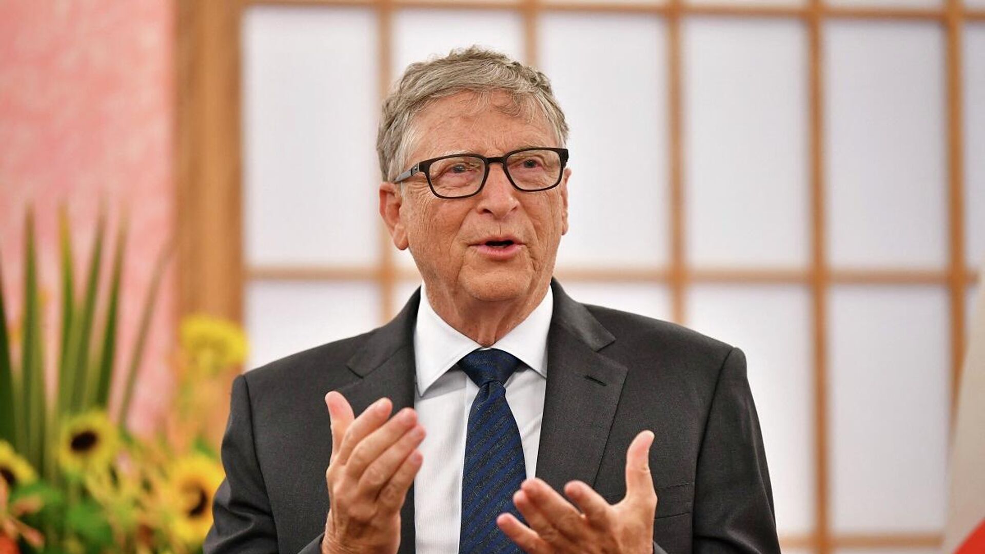 Bill Gates’ten Gençlere Uyarı: Geleceğin En Büyük Dört Tehlikesi
