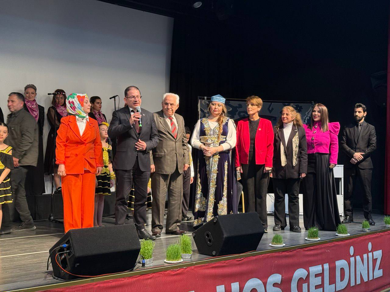 İstanbul'da Nevruz: Baharın Melodisi ve Azerbaycan’ın Renkleri İstanbul'da Nevruz: Baharın Melodisi ve Azerbaycan’ın Renkleri