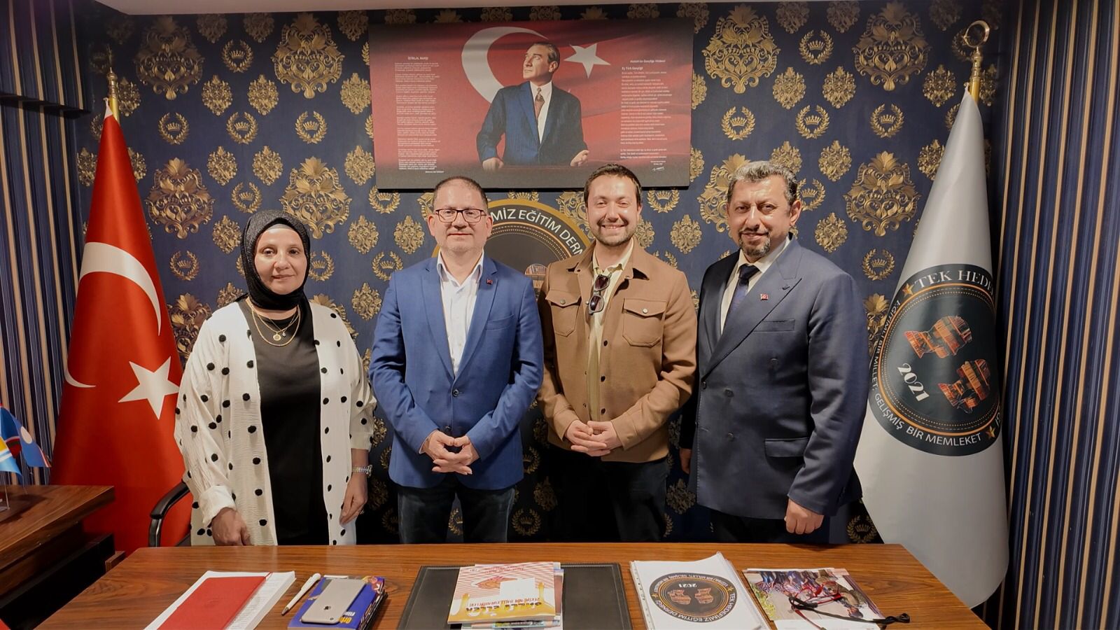 Kaligrafi Sanatçısı Onur Yıldırımer’den Eğitime Destek