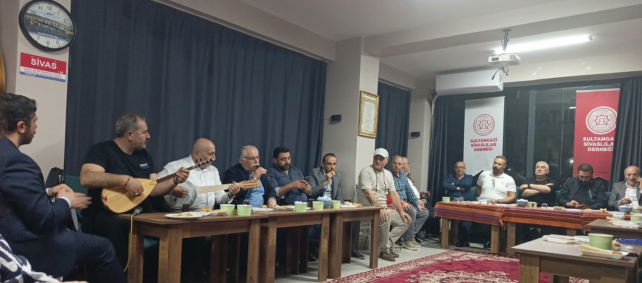 Sivas’tan Sultangazi’ye Uzanan Kültür Köprüsü: Sultangazi Sivaslılar Derneği Sivas’tan Sultangazi’ye Uzanan Kültür Köprüsü: Sultangazi Sivaslılar Derneği