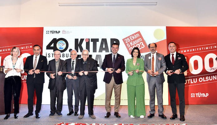 40. İstanbul Kitap Fuarı Kitapseverleri Büyülüyor 40. İstanbul Kitap Fuarı Kitapseverleri Büyülüyor