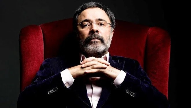 Ahmet Ümit'in yeni kitabına "müstehcen" kararı Ahmet Ümit'in yeni kitabına "müstehcen" kararı