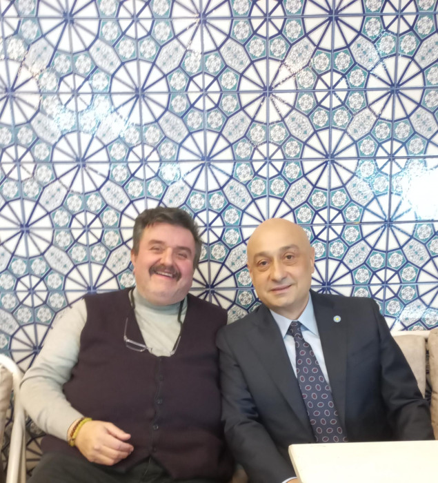 Ataşehir'de Kültür ve Edebiyat Rüzgarı: Ali Coşkun, Şair ve Yazarlara Yeni Kapılar Açıyor!