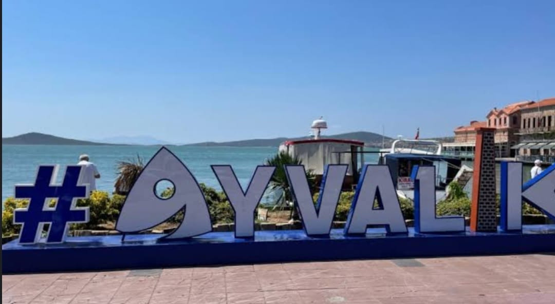 Ege'nin Cennet Köşesi: Ayvalık Ege'nin Cennet Köşesi: Ayvalık