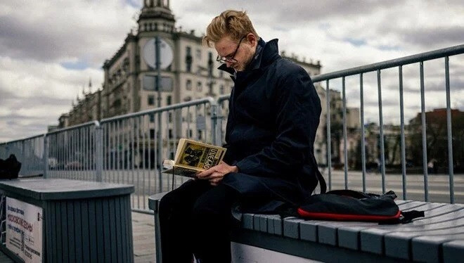 Rusya'da bir zamanlar yasaklı olan 1984 artık en çok okunan roman Rusya'da bir zamanlar yasaklı olan 1984 artık en çok okunan roman