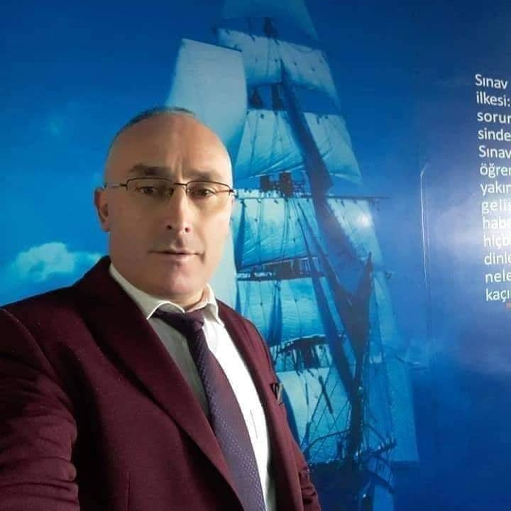 Ahmet Akyıldız'dan evrensel bir marka